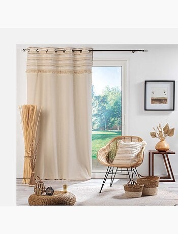 Cortina superior tejida y con flecos