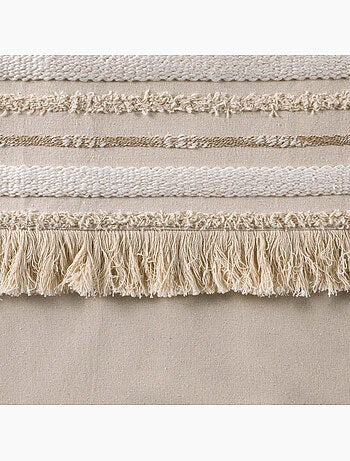 Cortina superior tejida y con flecos