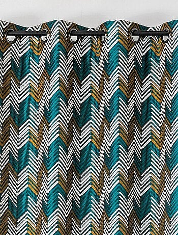 Cortina tamizante con impresiones étnicas