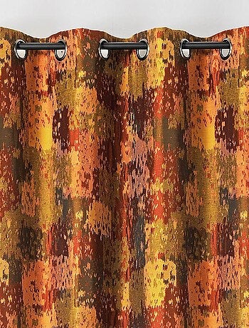 Cortina tamizante con impresiones mezcladas