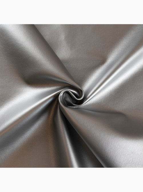 Cortina térmica 100% opaca con ojales y reflector de calor - Kiabi