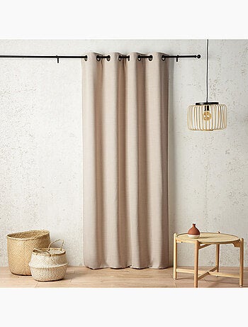 Cortina térmica y de oscurecimiento con forro polar y ojales