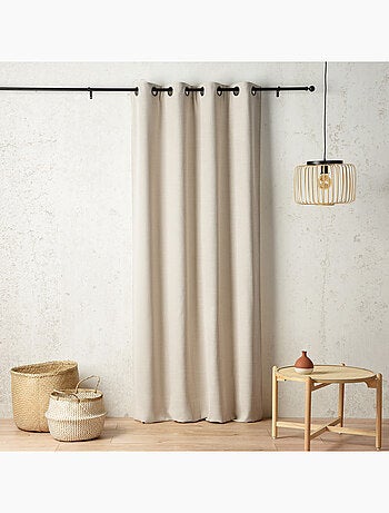 Cortina térmica y de oscurecimiento con forro polar y ojales