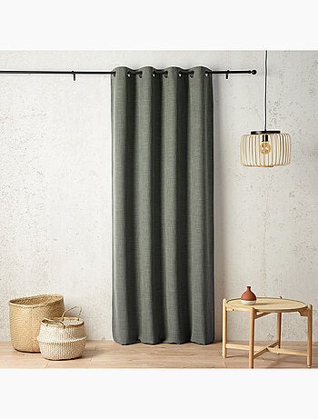 Cortina térmica y de oscurecimiento con forro polar y ojales