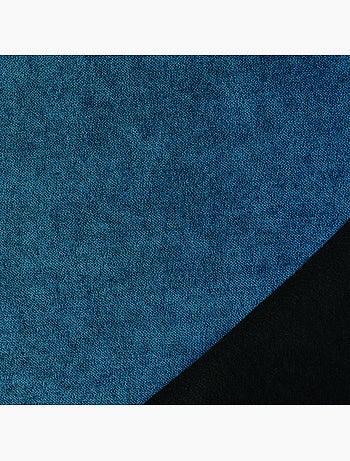 Cortina termoacústica semioscurecible KONFOR con trenzas fruncidas