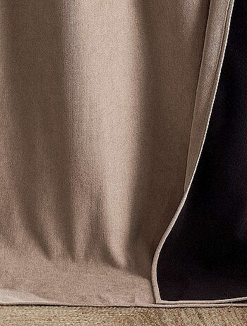 Cortina termoacústica y semioscurecible KONFOR