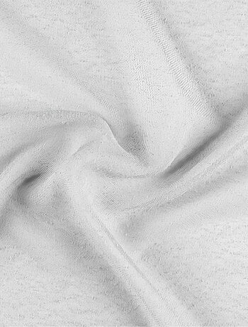 Cortina translúcida con relieve