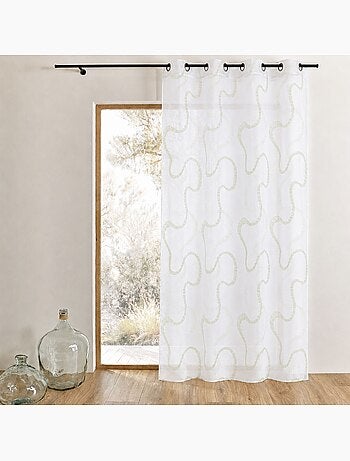 Cortina transparente bordada con motivos en zigzag