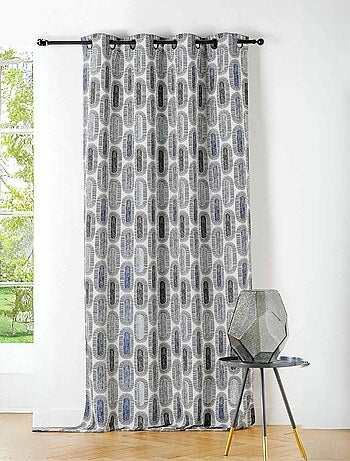 Cortina traslúcida con motivos retro