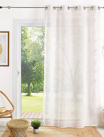 Cortinas bordadas con motivo de hojas