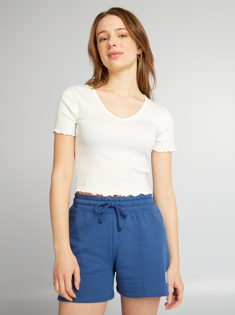 Crop-top con bordes ondulados BLANCO - Kiabi
