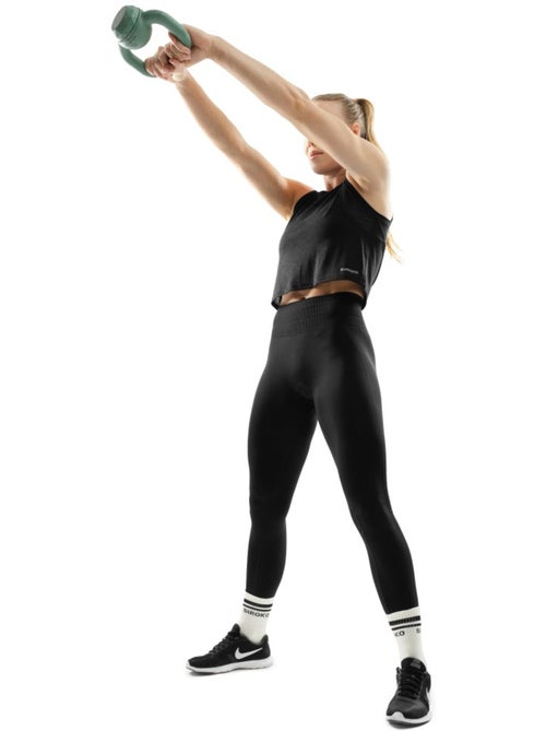 Crop top sin mangas entrenamiento mujer fitness mujer beat - Kiabi Crop top sin mangas entrenamiento mujer fitness mujer beat - Kiabi