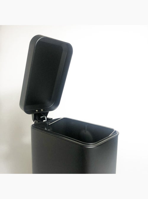 Cubo de basura con pedal para el baño 5 litros - Kiabi