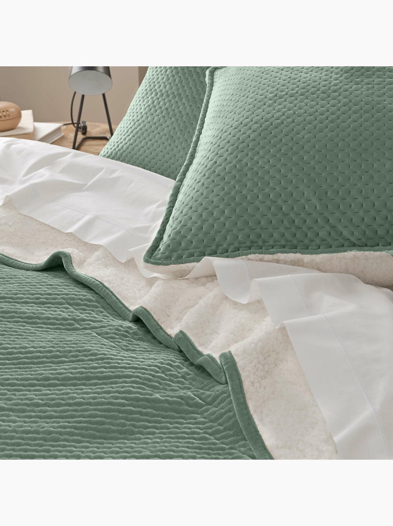 Cubrecama + 2 fundas de almohada 60 x 60 cm – terciopelo en relieve y sherpa – modelo mylène Rosa loto - Kiabi