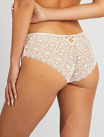 Culote de encaje con transparencias