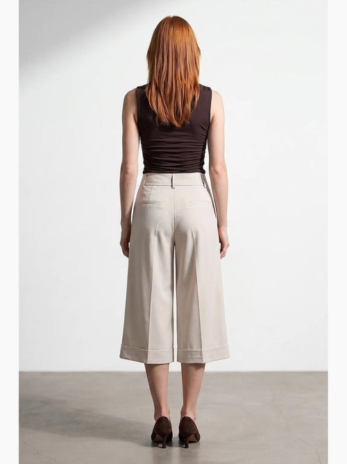 Culotte pantalón tiro alto crepé dilvin - Kiabi Culotte pantalón tiro alto crepé dilvin - Kiabi
