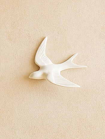 Decoración de pájaro dorado