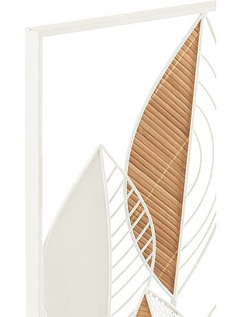 Decoración mural con hojas de metal y madera - AFIBEL