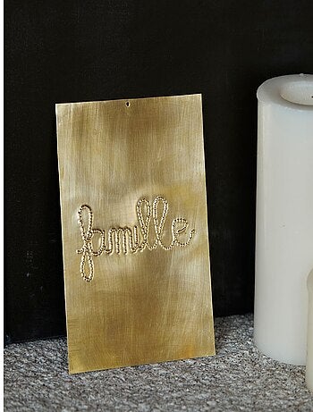 Decoración mural de latón martillado FAMILY