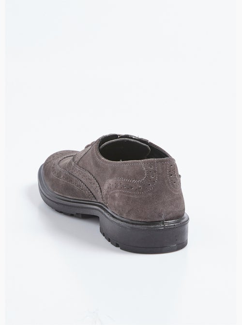 Derby de piel con perforaciones y puntera floreada - AFIBEL - Kiabi