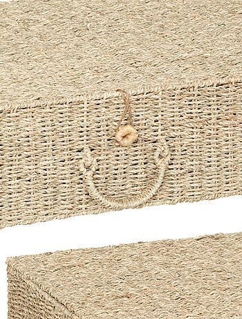 Descubre este conjunto de 2 maletas de mimbre