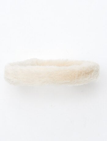 Diadema de punto peluche