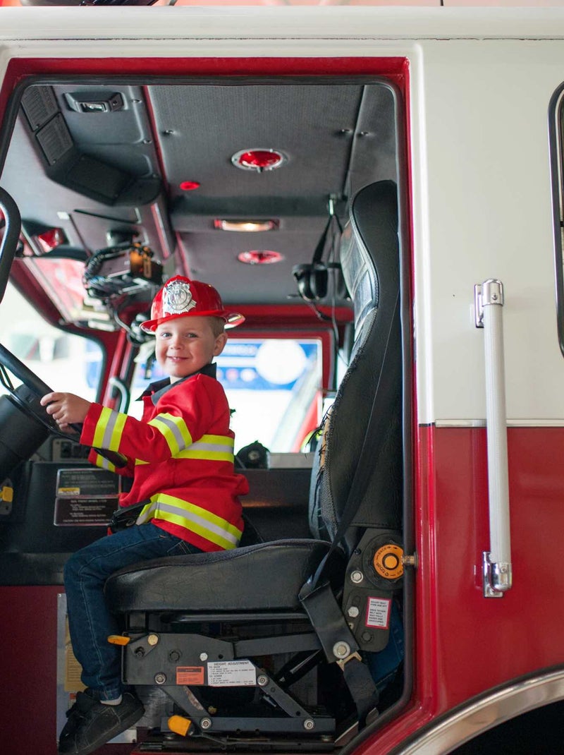 Disfraz de bombero con accesorios para niños | Great Pretenders Rojo - Kiabi