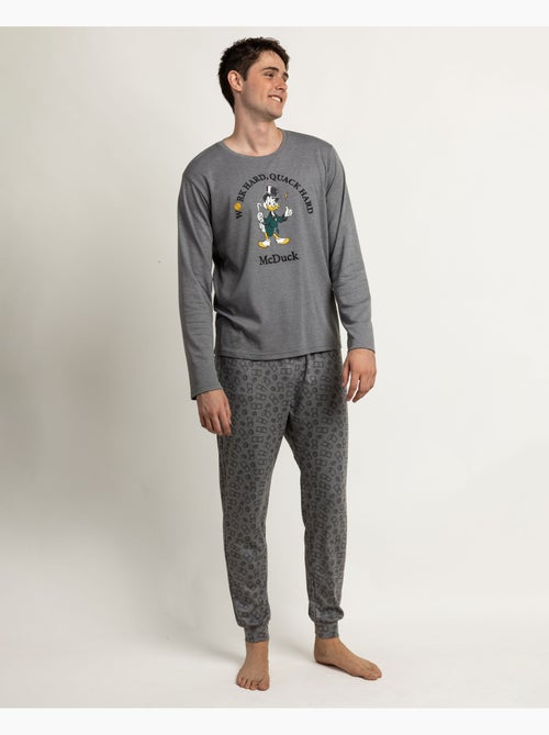 DISNEY Pijama Manga Larga Work Hard Quack Hard para Hombre - Kiabi DISNEY Pijama Manga Larga Work Hard Quack Hard para Hombre - Kiabi