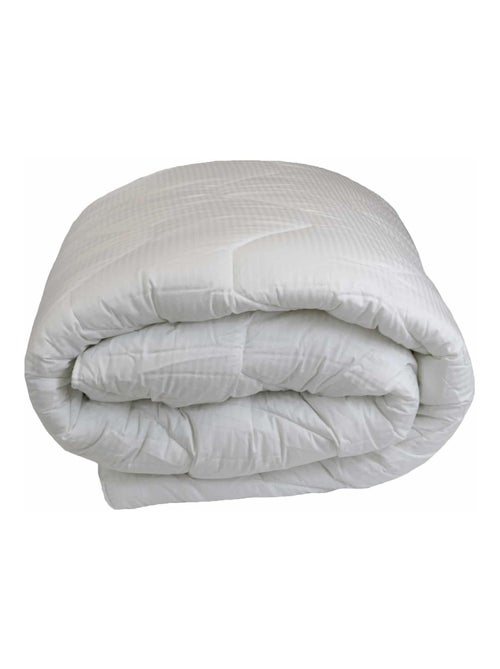 Edredón de invierno cálido 600gr funda SATÉN - Kiabi Edredón de invierno cálido 600gr funda SATÉN - Kiabi
