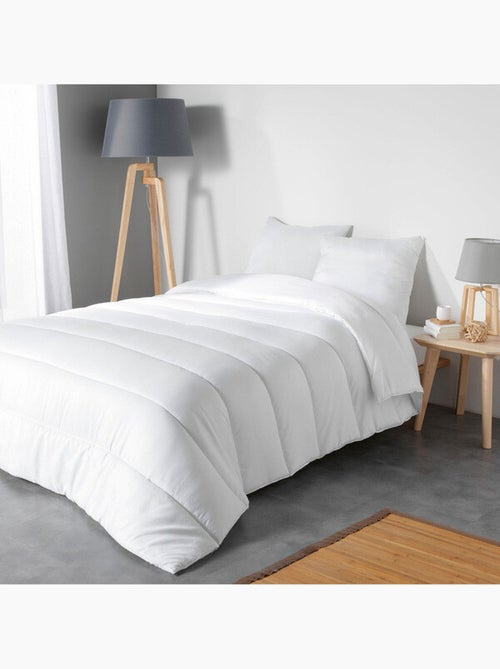 Edredón de poliéster couette d’hiver promo linge - Kiabi Edredón de poliéster couette d’hiver promo linge - Kiabi