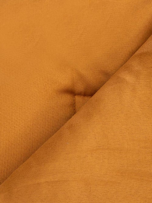 Edredón de terciopelo con borlas - Kiabi