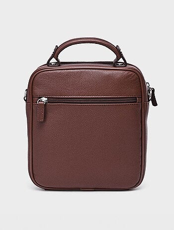 Elegante bolso de piel para hombre