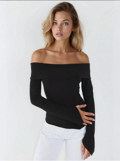 Elegante top ajustado de manga larga con cuello barco - Kiabi Elegante top ajustado de manga larga con cuello barco - Kiabi