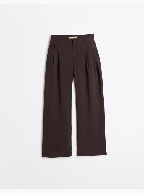 Elegantes pantalones plisados, mo fashion - Kiabi Elegantes pantalones plisados, mo fashion - Kiabi