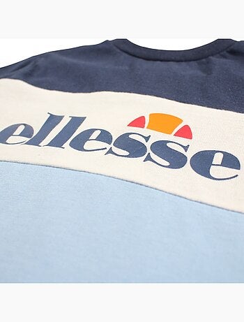 Ellesse - Conjunto de 3 piezas: camiseta, pantalón corto y mochila