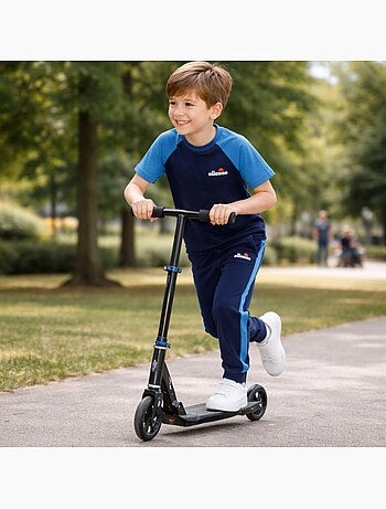 Ellesse - Conjunto infantil 3 piezas compuesto por dos camisetas y un pantalón de chándal