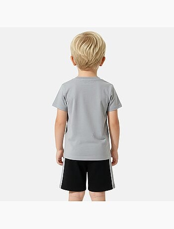 Ellesse - Conjunto niño práctico y moderno compuesto por dos camisetas y un pantalón corto