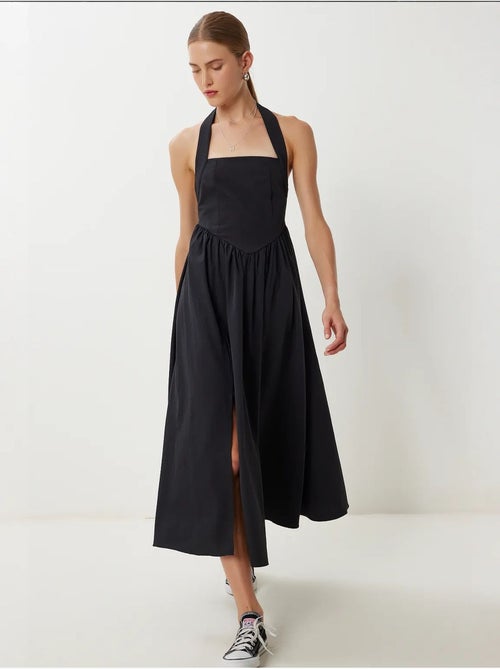 Estambul vestido midi ajustado con cuello cuadrado istanbul - Kiabi Estambul vestido midi ajustado con cuello cuadrado istanbul - Kiabi