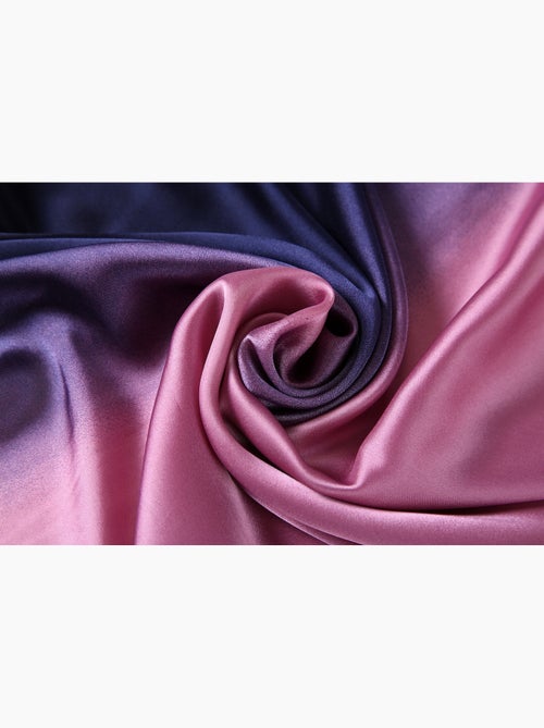 Estola de seda rosa púrpura azul marino duo - Kiabi Estola de seda rosa púrpura azul marino duo - Kiabi