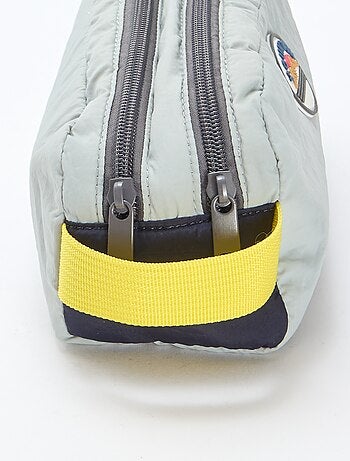 Estuche color block doble compartimento