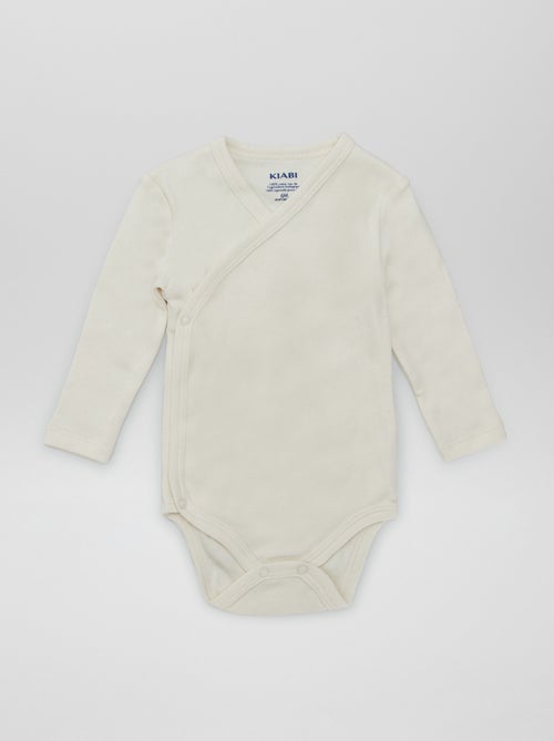 Estuche recién nacido unisex 'New born in the family' - 6 piezas - Kiabi