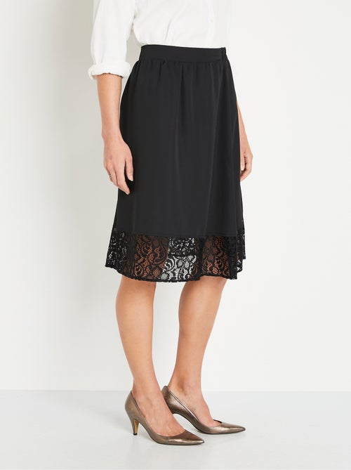 Falda acampanada lisa de largo medio con encaje - Kiabi