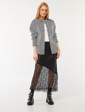 Falda bimateria de satén y encaje