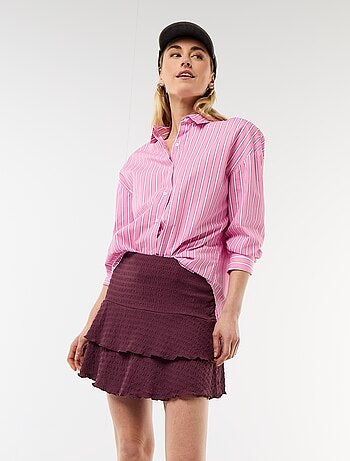 Falda corta con volantes de punto crinkle