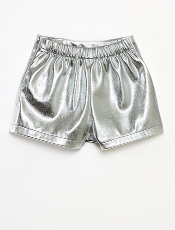 Falda corta de polipiel