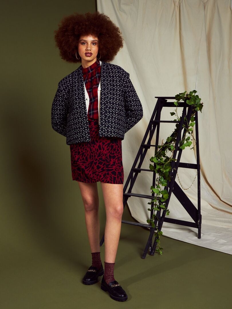 Falda corta de punto de crepé ROJO - Kiabi