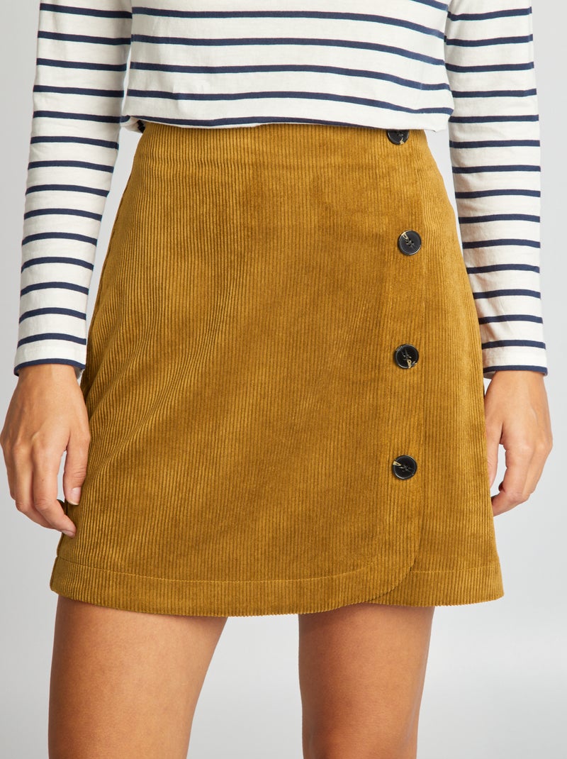 Falda corta de terciopelo MARRON - Kiabi