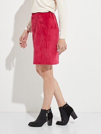 Falda corta y recta de pana con cintura semielástica