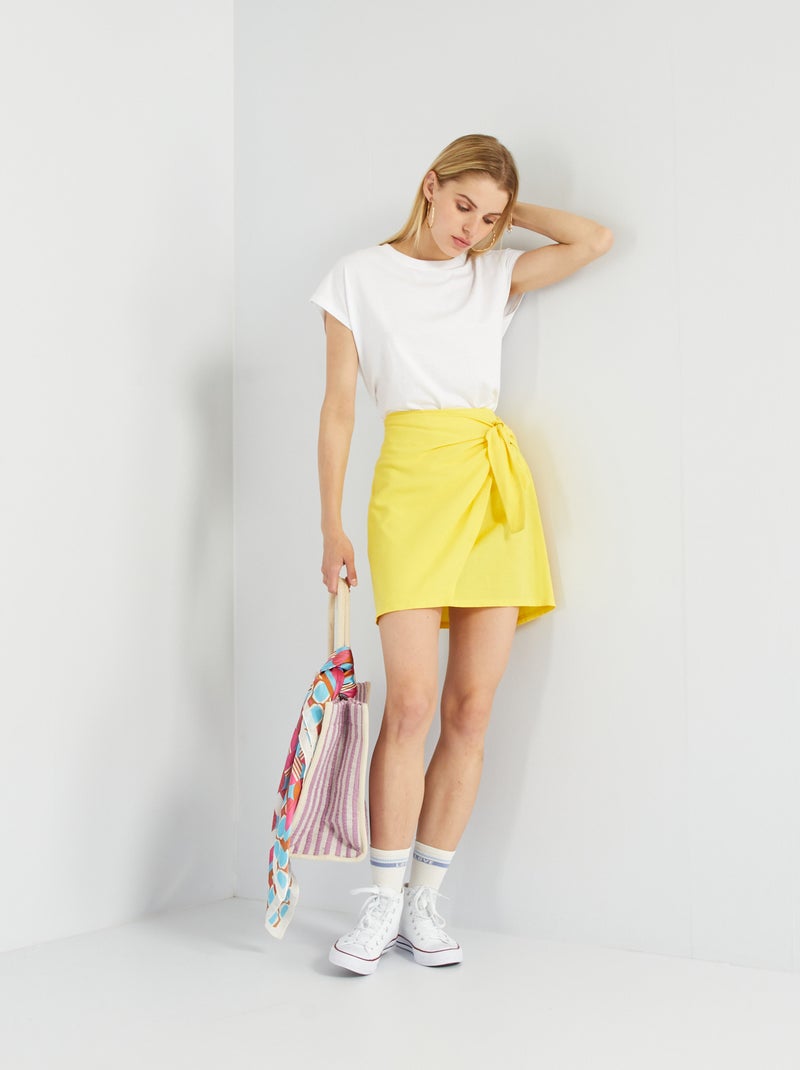 Falda cruzada corta AMARILLO - Kiabi