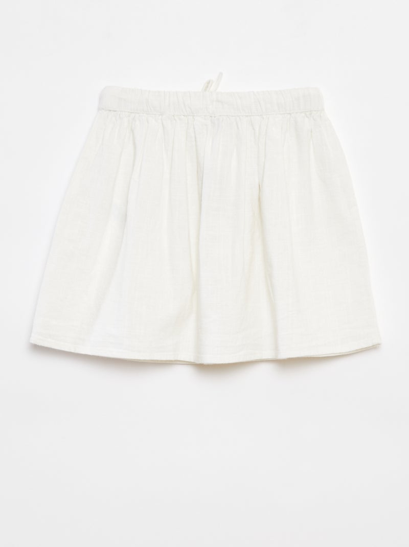 Falda de tejido ligero con 2 bolsillos de parche con bordados Blanco - Kiabi